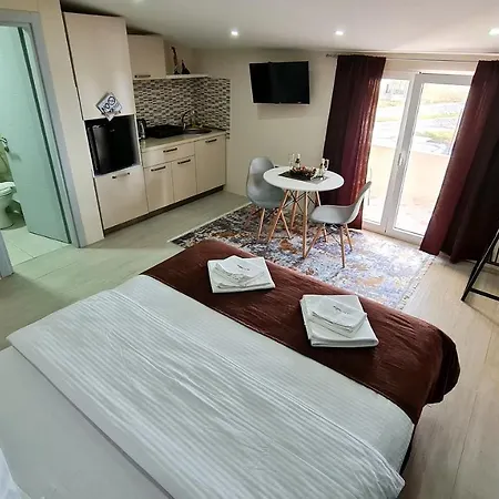 Bulevar Апартаменты Подгорица